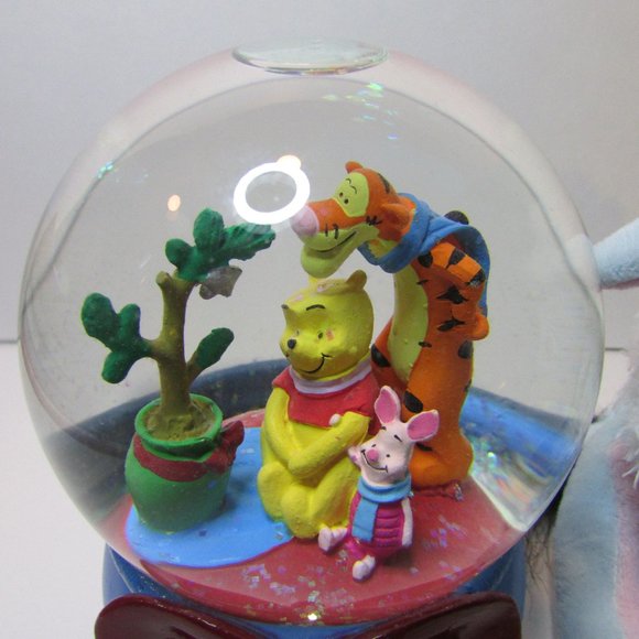 Disney We Wish You A Merry Christmas Pooh snowglobe Tigger and Piglet Ee… - Picture 3 of 10